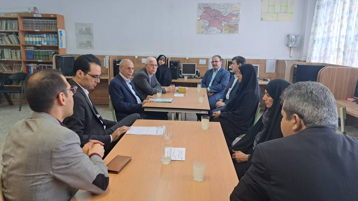 هنرستان فنی دختران